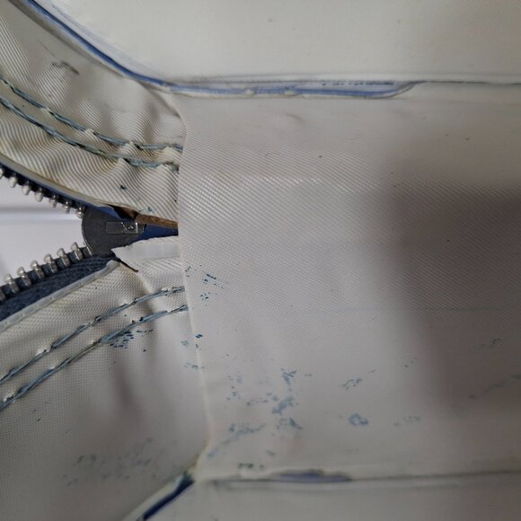 Vintage Travel Hat Box Round 1960s Suitcase Blue With 2 White Stripes - Picture 12 of 16